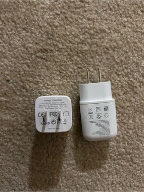 2 pack one iPhone(14 & under) android White USB Travel Wall Charger Adapter box